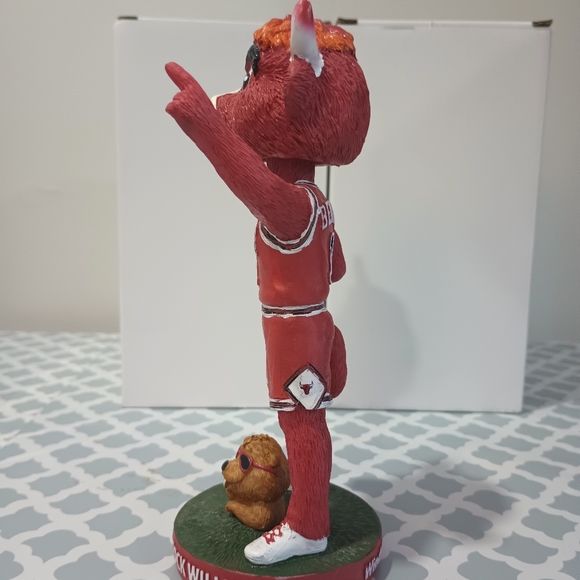 Windy City Willies (Bulls) "Alternate Identity Night" Bobblehead SGA 1/20/2024 - Picture 3 of 8